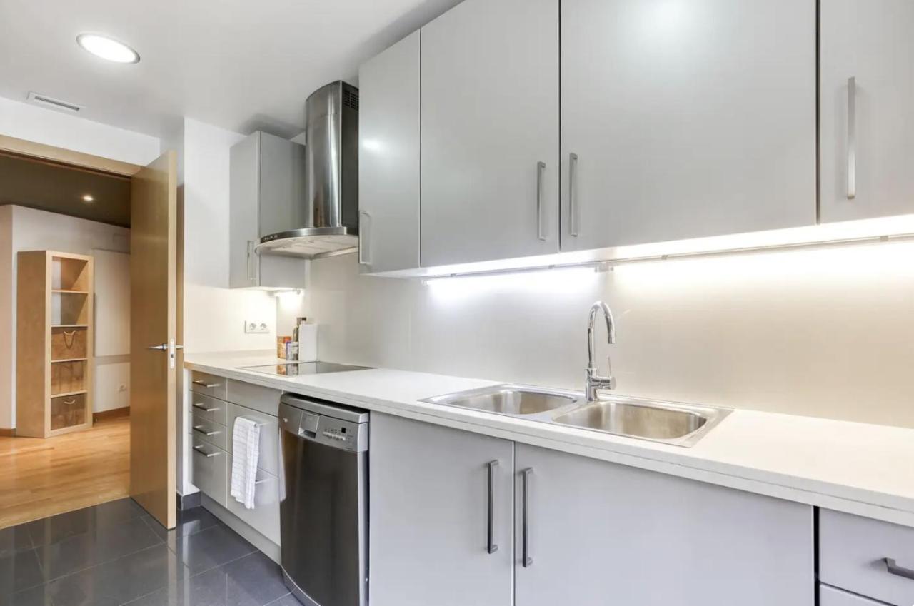 Stay U-Nique Apartments Diagonal Mar Barcelona Bagian luar foto